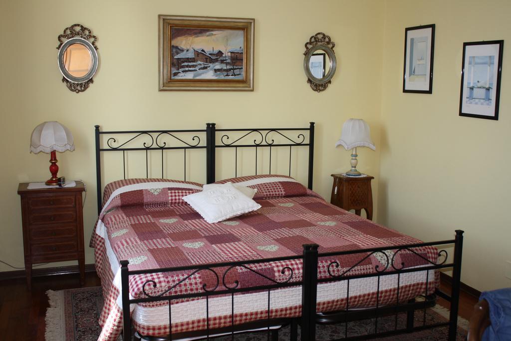 B&B Villa Cardellini Savigliano Quarto foto
